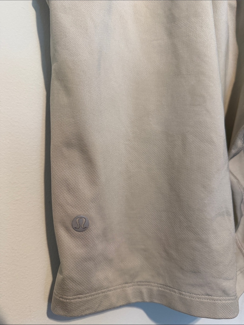 Lululemon men’s shorts size XXL - Picture 3 of 4